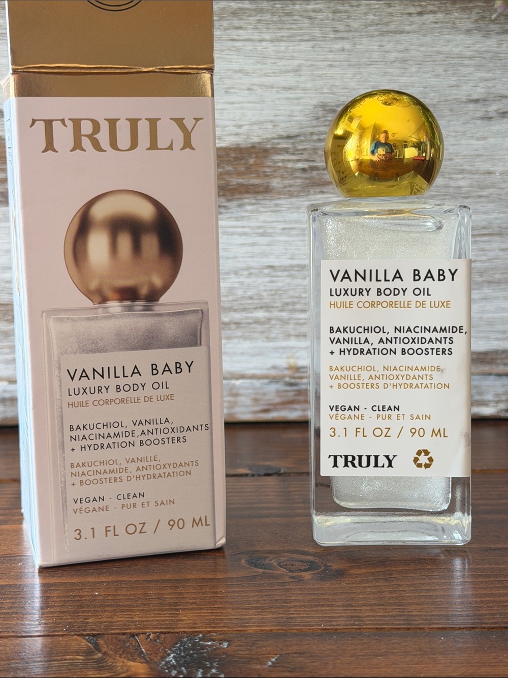TRULY Vanilla Baby Luxury Body Oil 90ml NIB